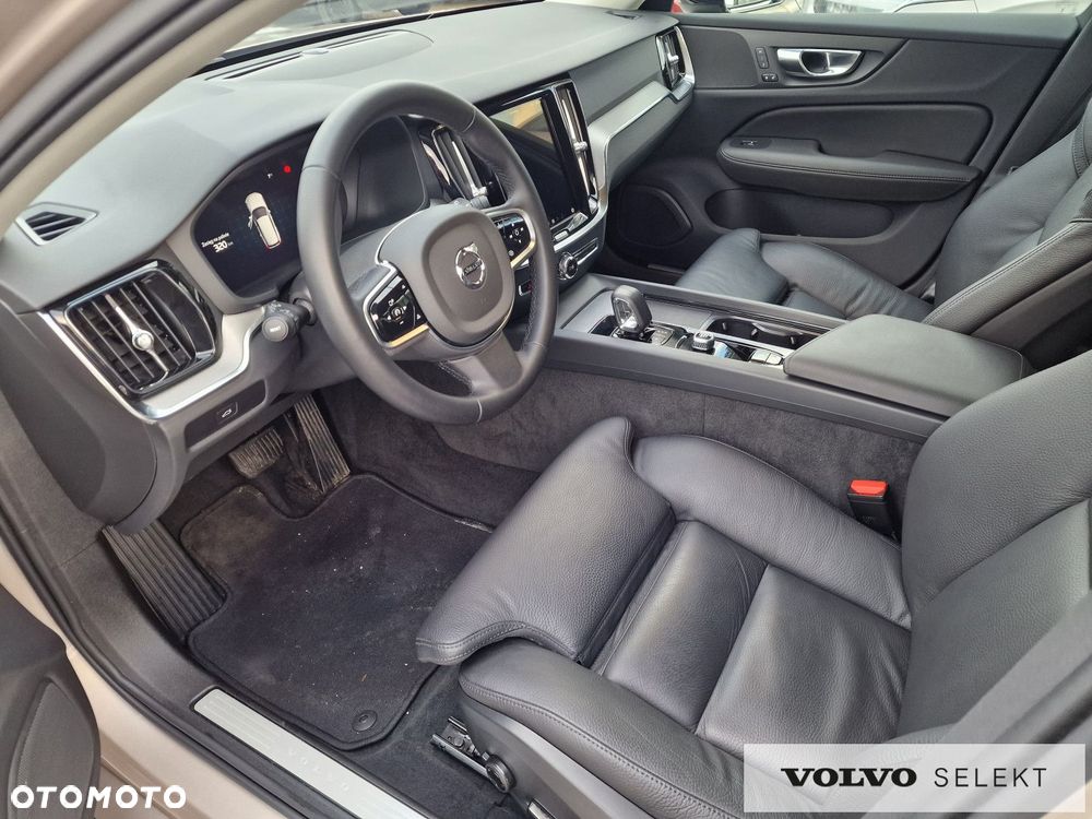Volvo V60 - 16