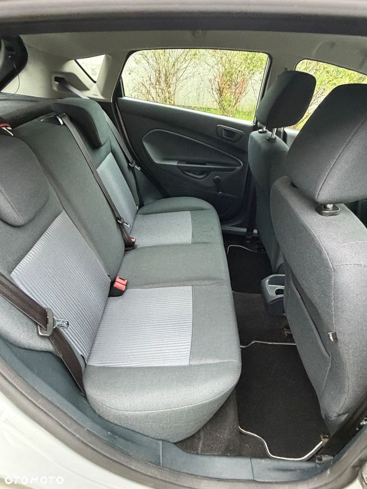 Ford Fiesta 1.25 Champions Edition - 13