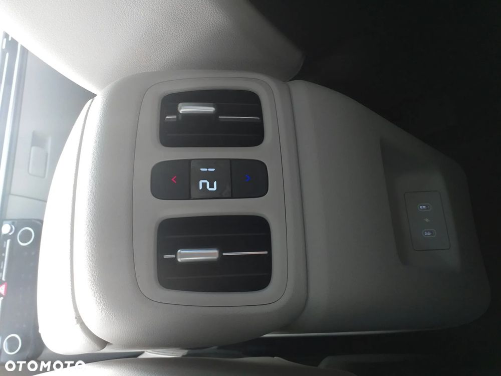 Hyundai Tucson 1.6 T-GDi 48V Platinum 2WD DCT - 24