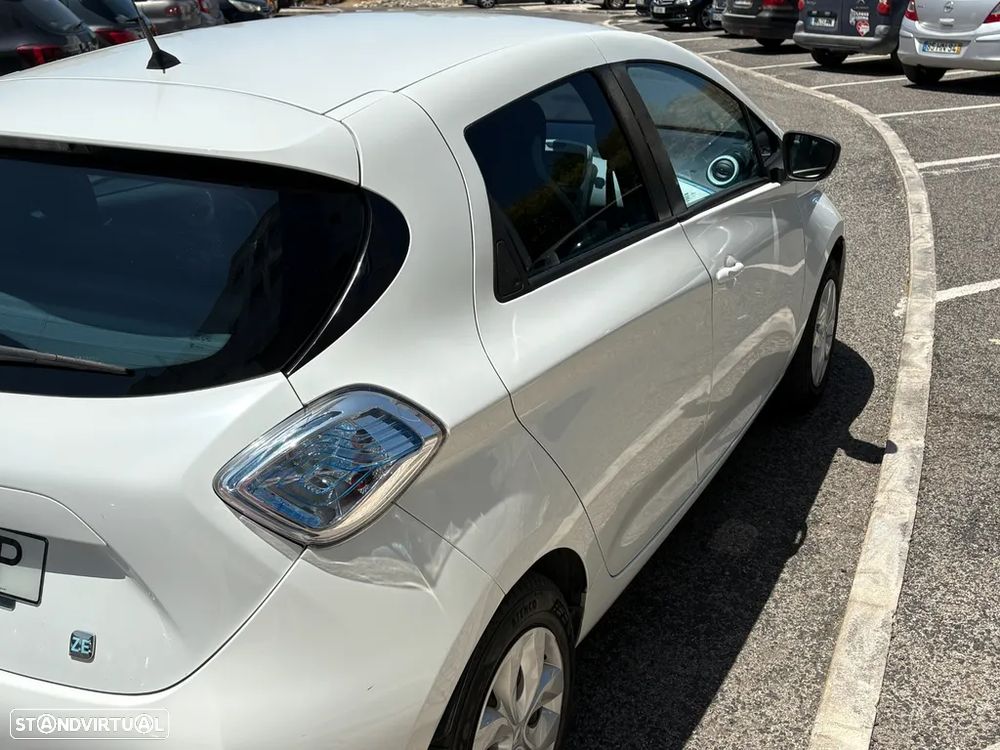 Renault Zoe (s/ Bateria) 22 kwh Zen - 12
