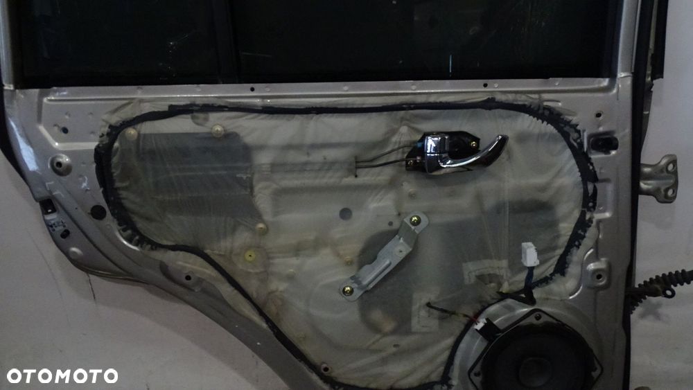 DRZWI LEWY TYŁ HYUNDAI TERRACAN YK WARM SILVER - 5