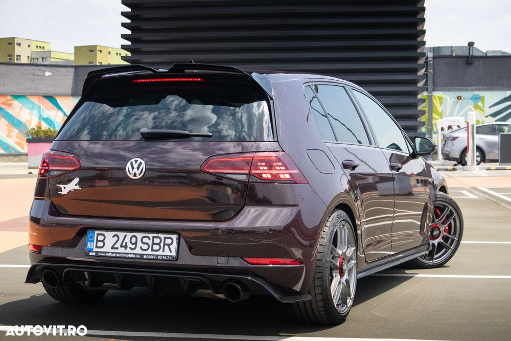 Volkswagen Golf GTI (BlueMotion Technology) DSG Performance - 5