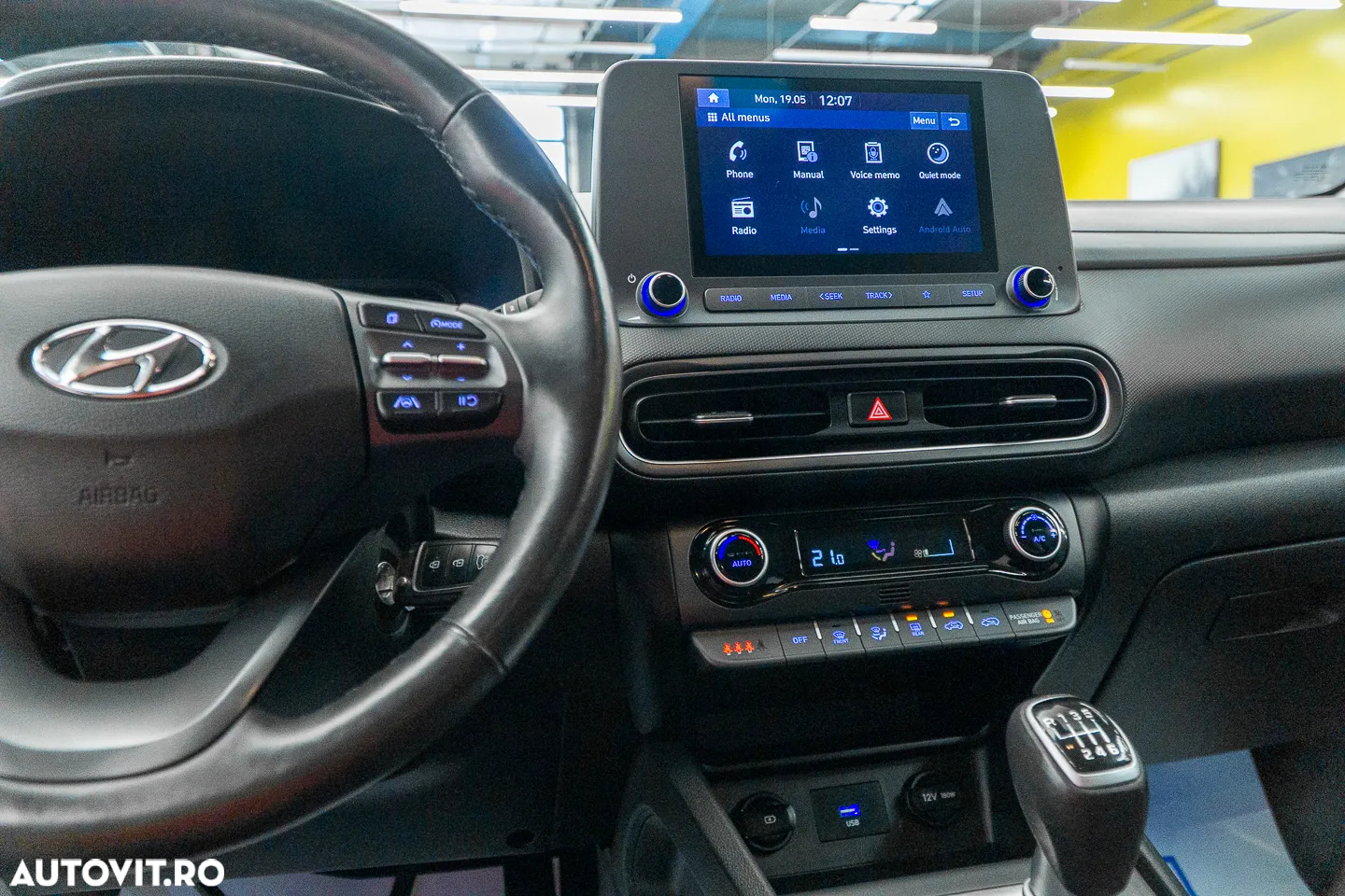 Hyundai KONA 1.0 T-GDI 120 CP 6MT 2WD Highway - 31