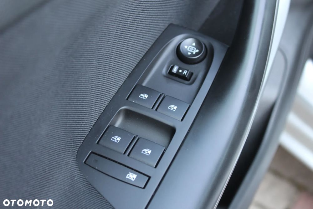 Opel Astra 1.6 D (CDTI) Dynamic - 13