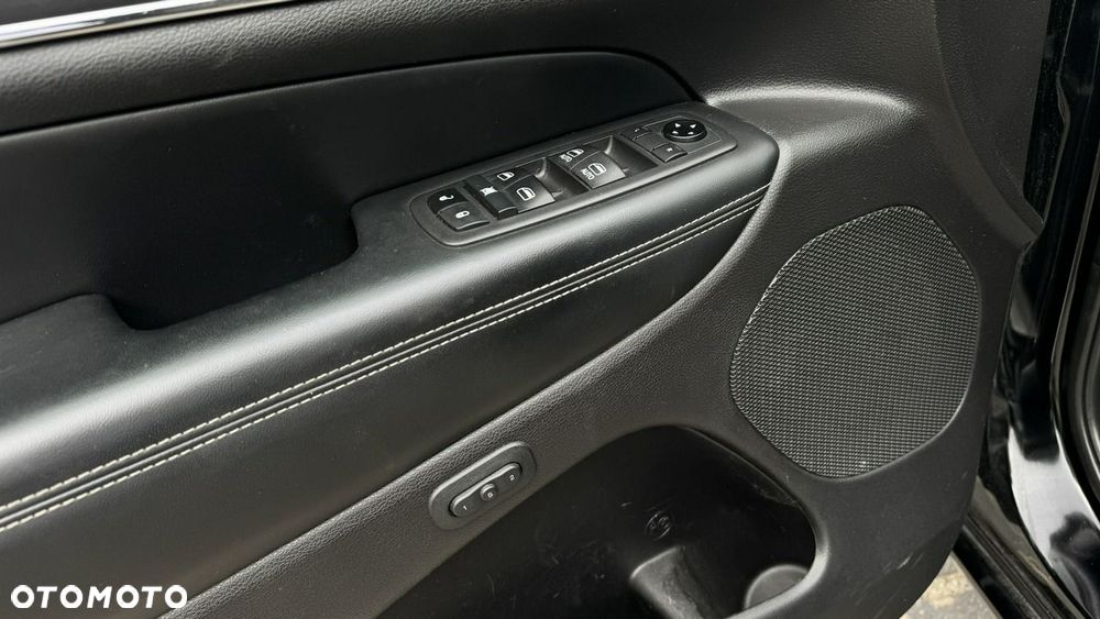 Jeep Grand Cherokee - 18