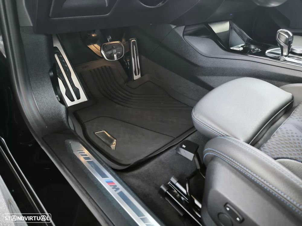 BMW 216 Gran Coupé d Pack Desportivo M - 51