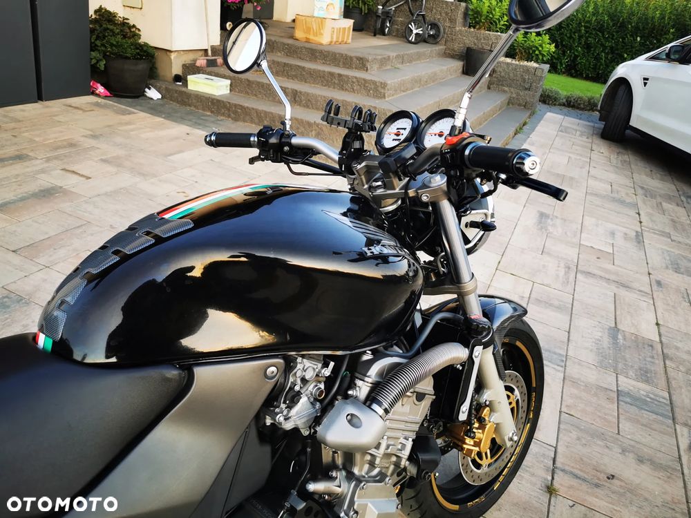 Honda Hornet - 21