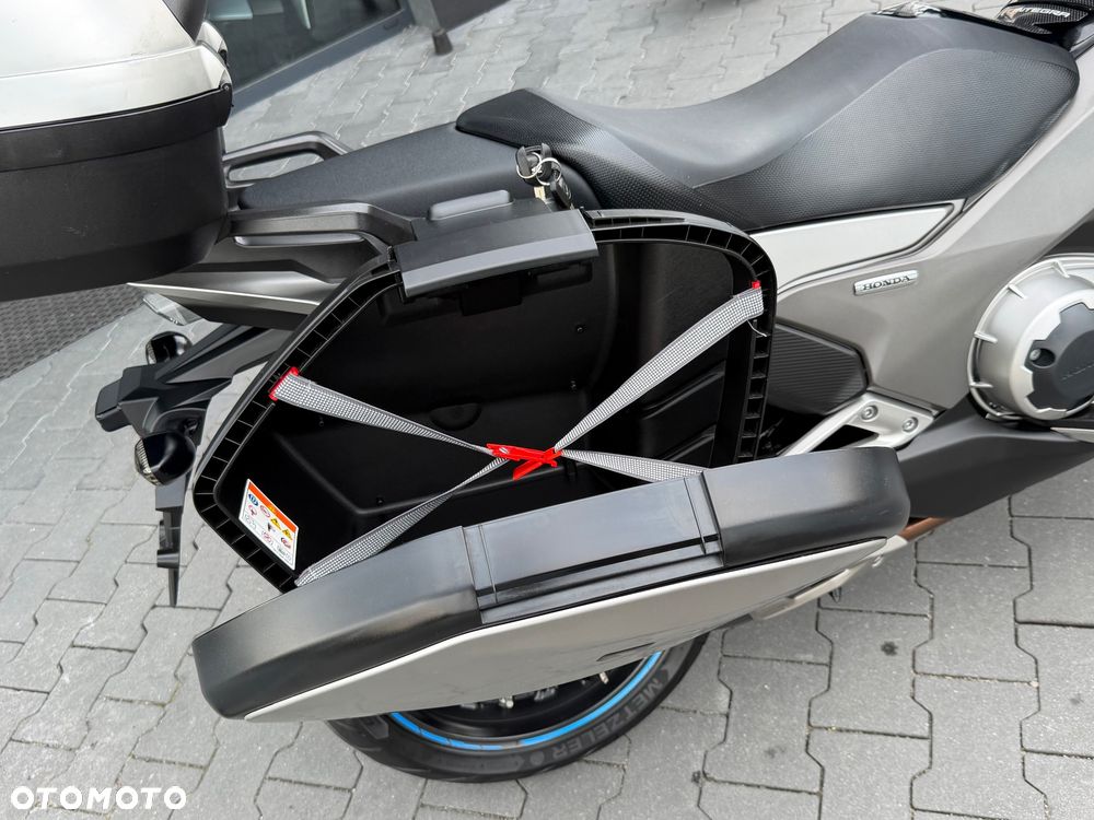 Honda NC - 39