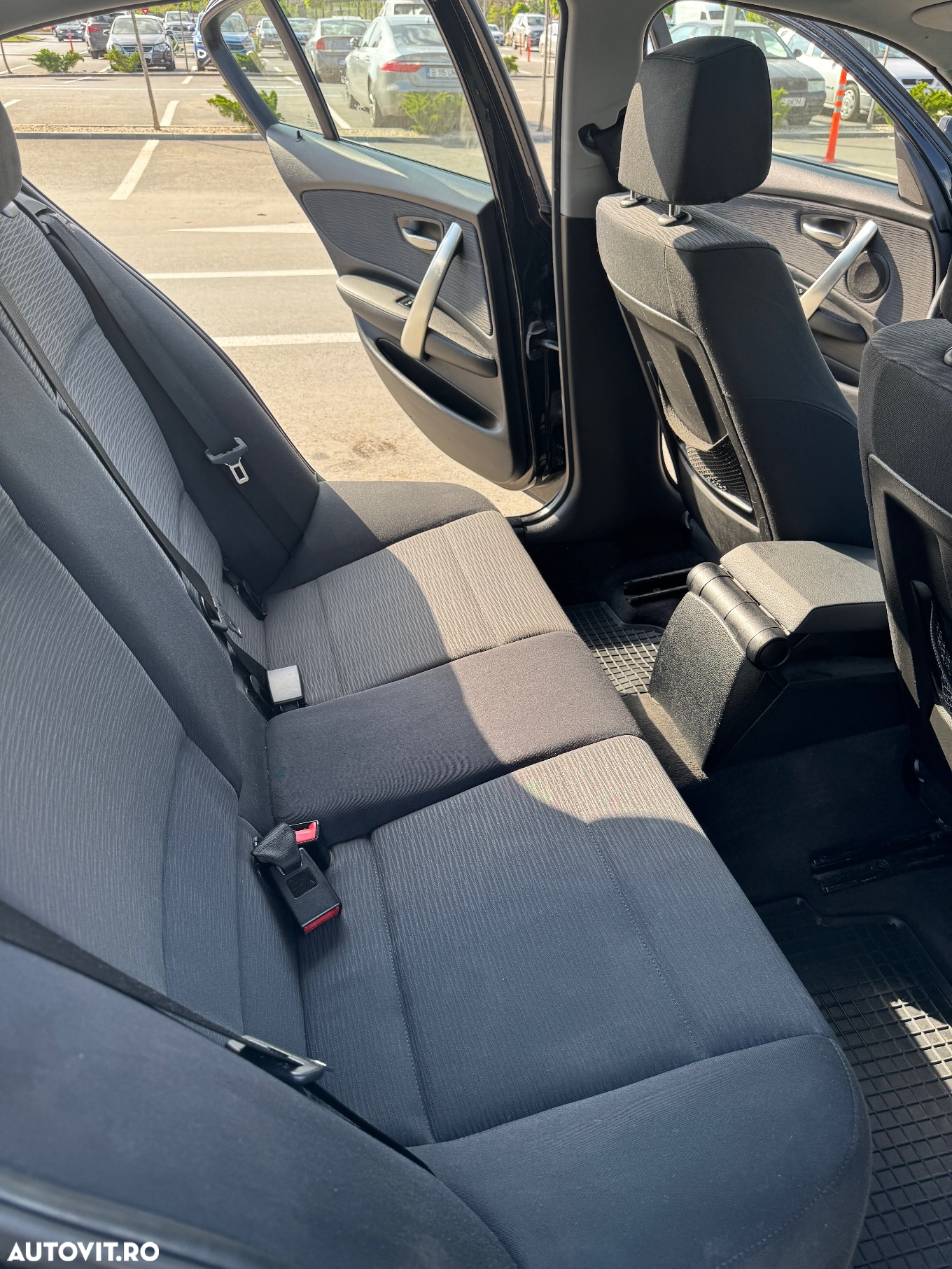 BMW Seria 1 116i - 11
