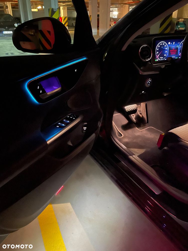 Mercedes-Benz Klasa C 180 9G-TRONIC - 20