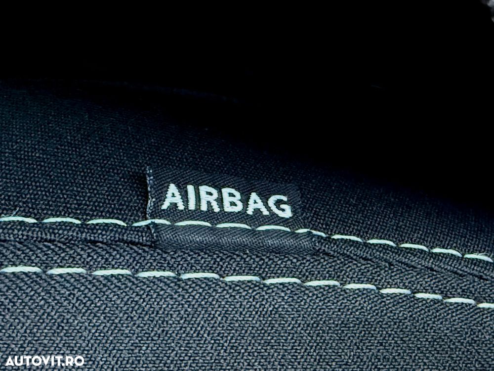 Dacia Duster 1.6 16V 105 4x2 Laureate - 31