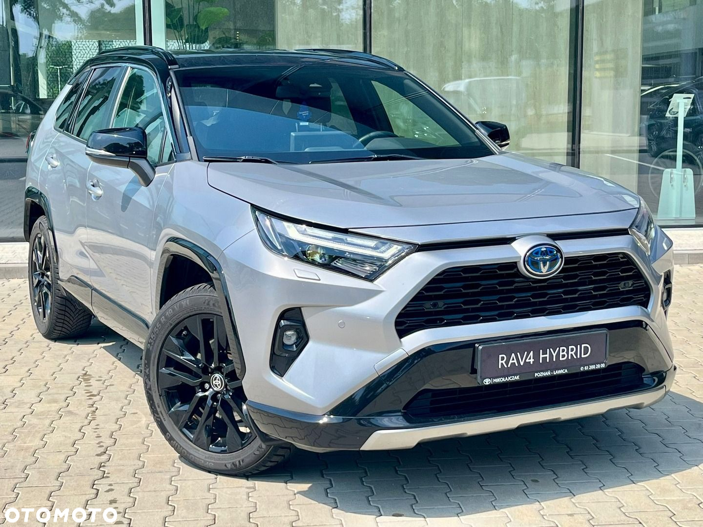 Toyota RAV4 - 9