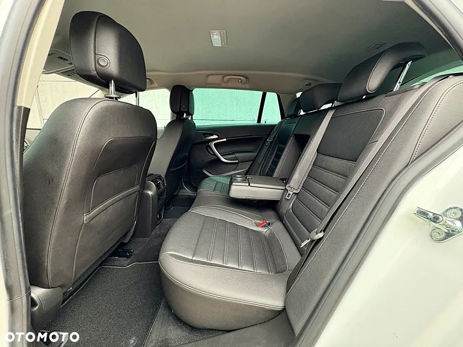 Opel Insignia - 18