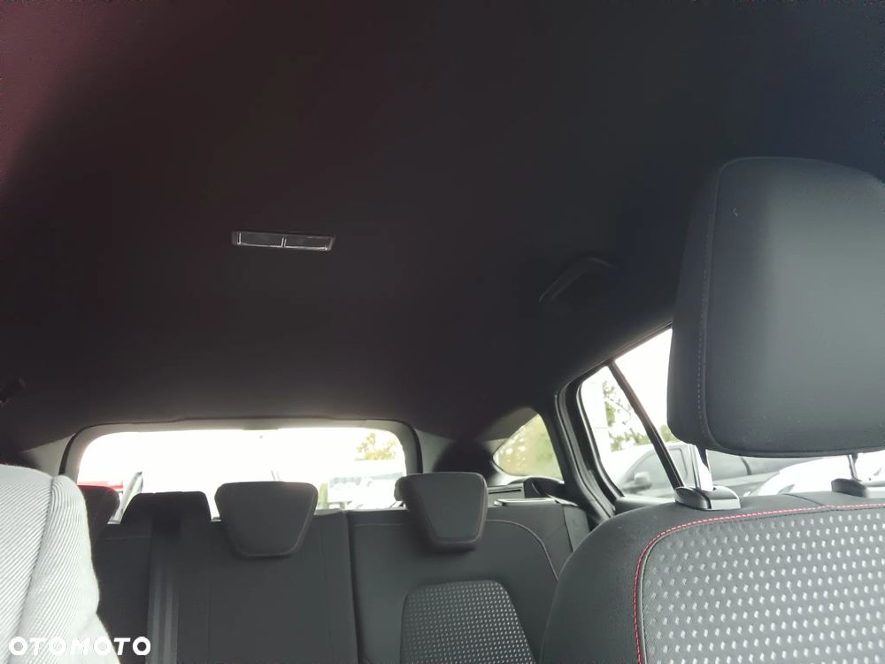 Ford Focus 1.5 EcoBoost Start-Stopp-System ST-Line - 28