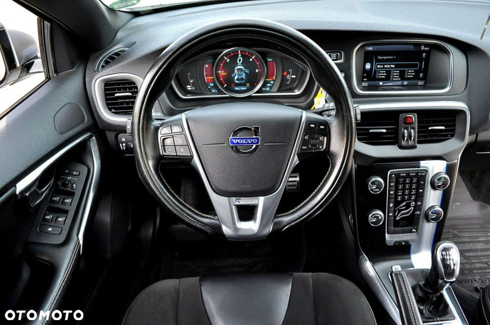 Volvo V40 D2 R-Design Summum - 7