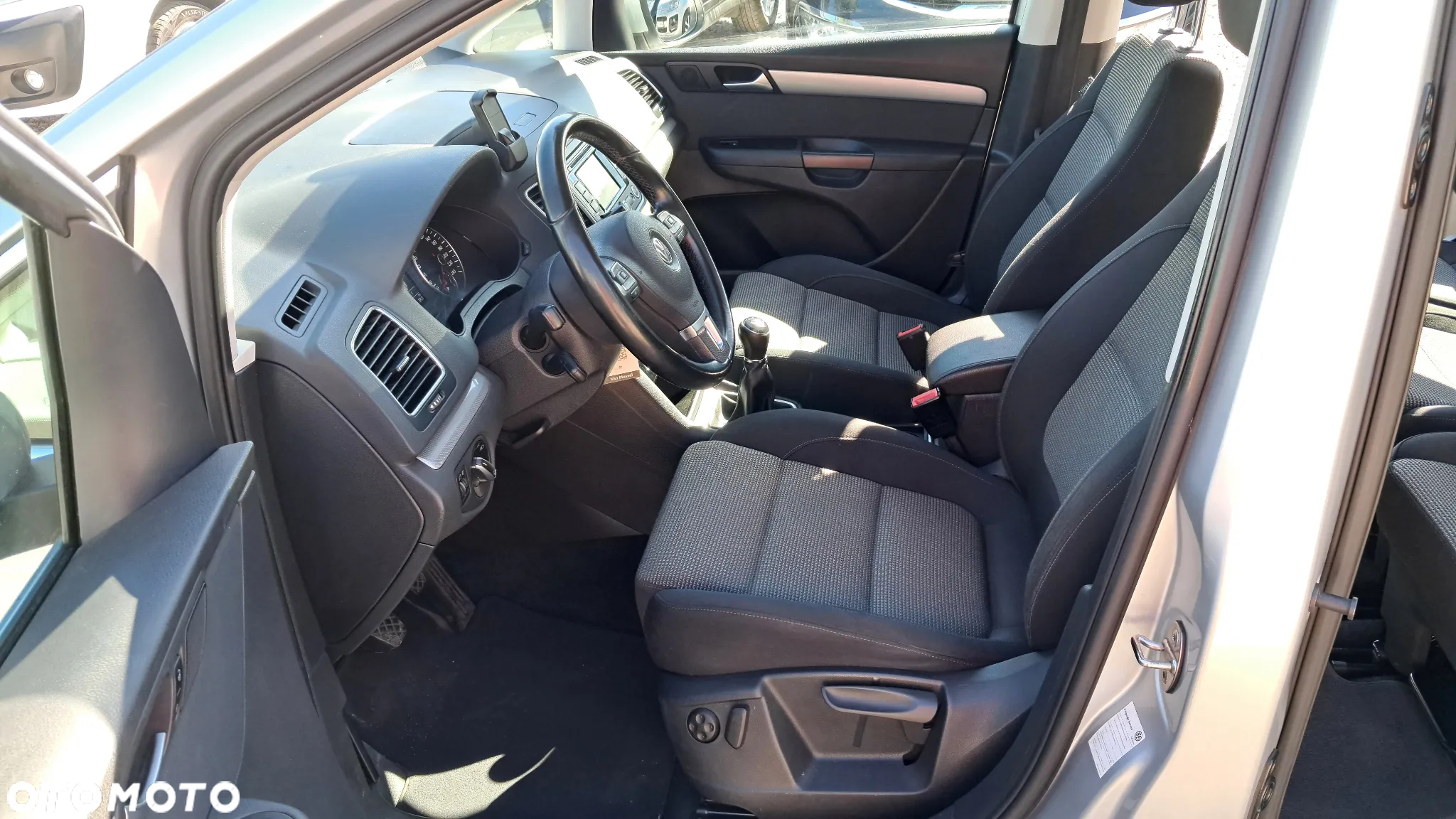 Volkswagen Sharan 2.0 TDI BlueMotion Technology Highline - 18