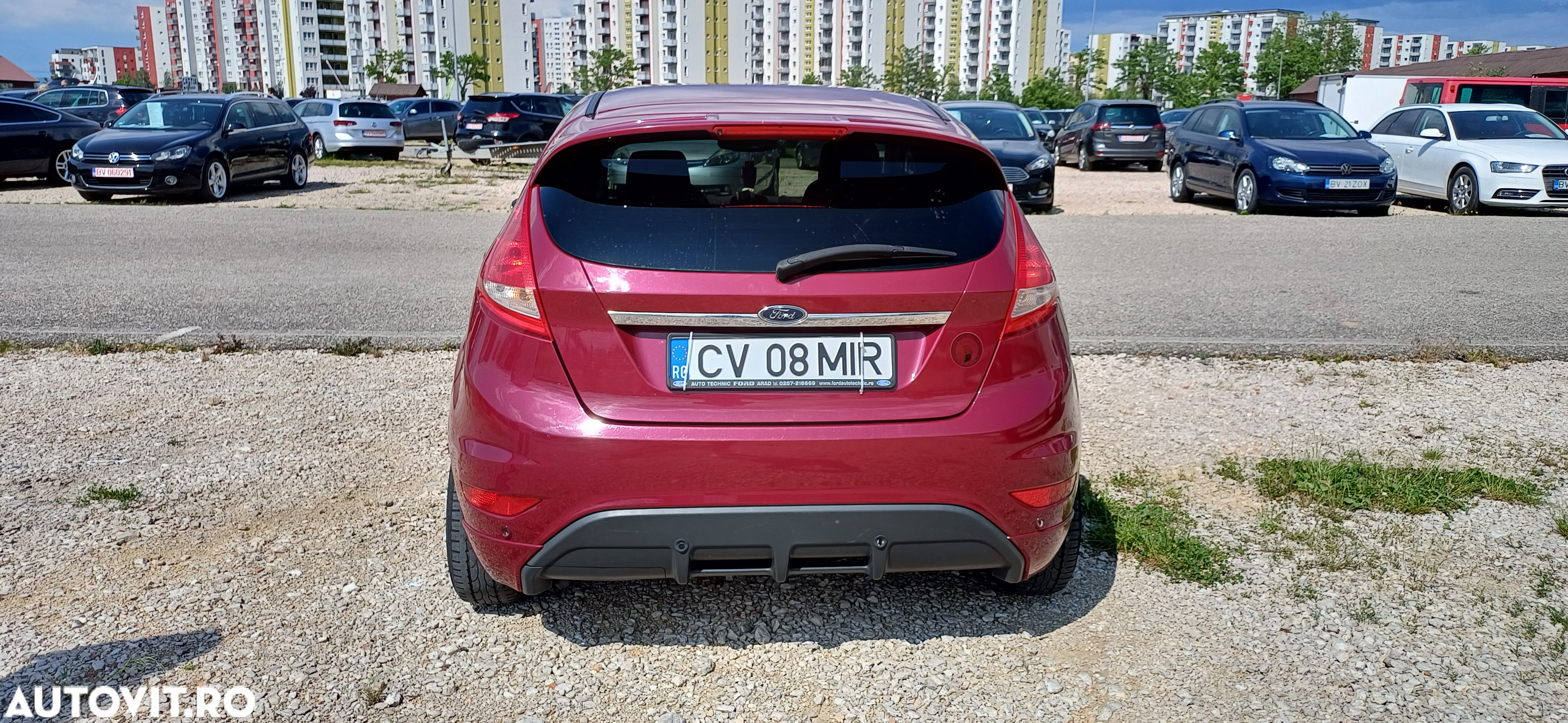 Ford Fiesta 1.6i Ghia - 5