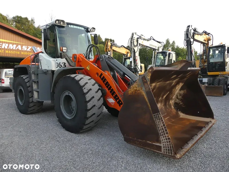 Liebherr L550 Z Niemiec / Szybkozłącze Łyżka + widły / Super Stan / - 4