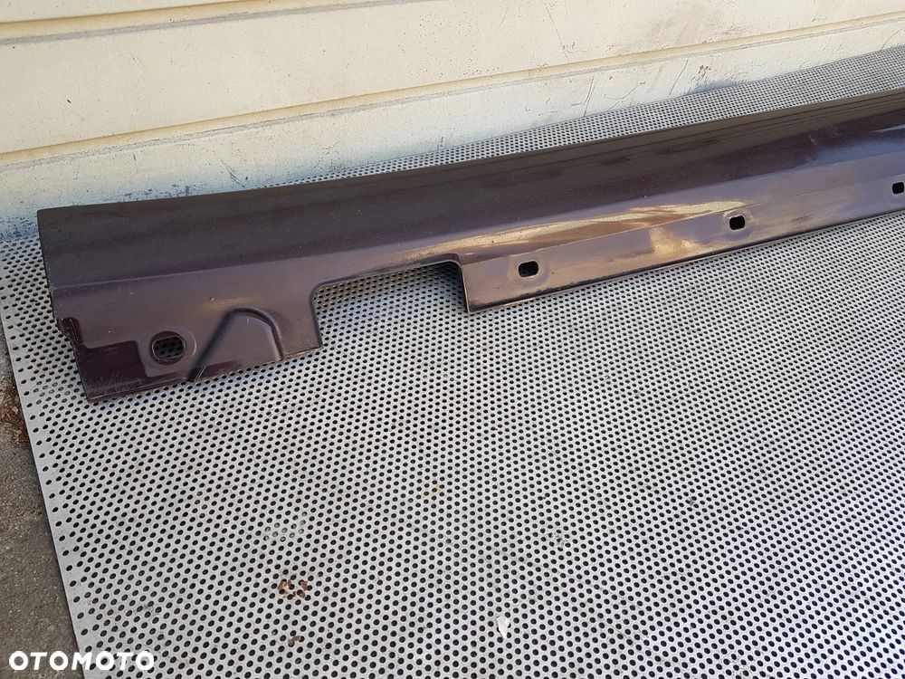 Mercedes W218 CLS Próg Lewy Listwa Progowa Lewa - 5