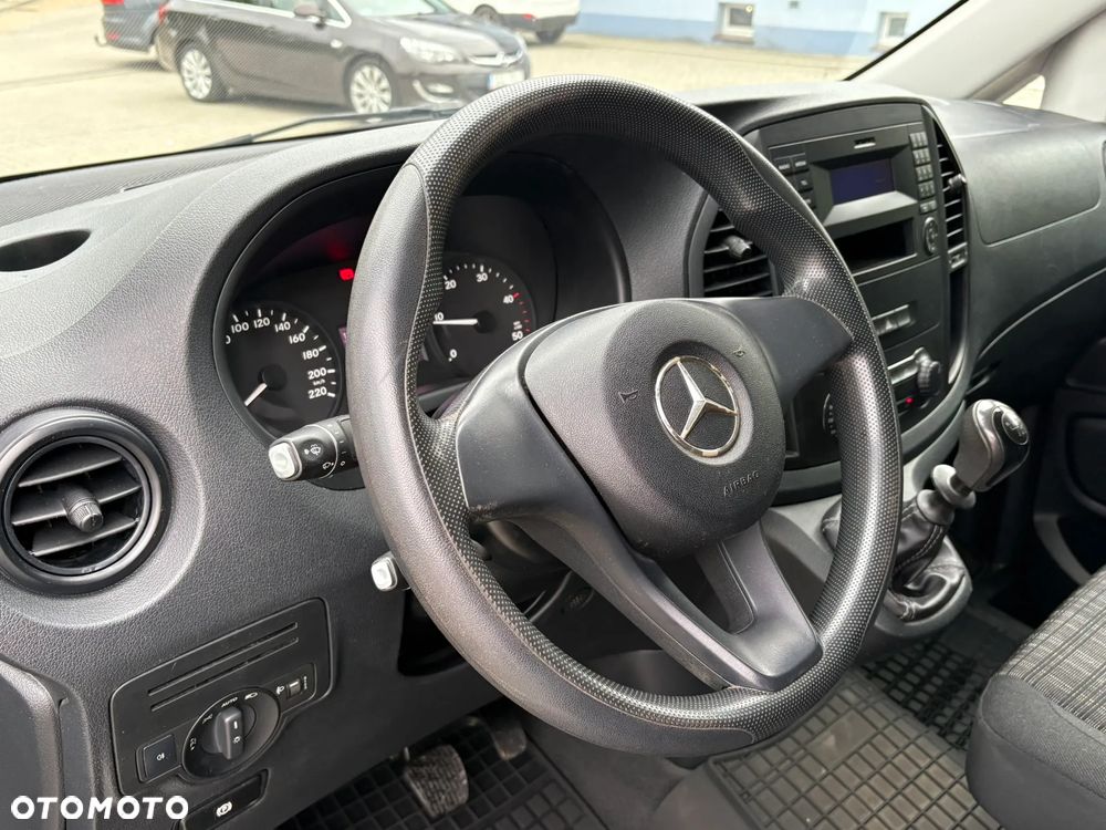 Mercedes-Benz Vito - 17