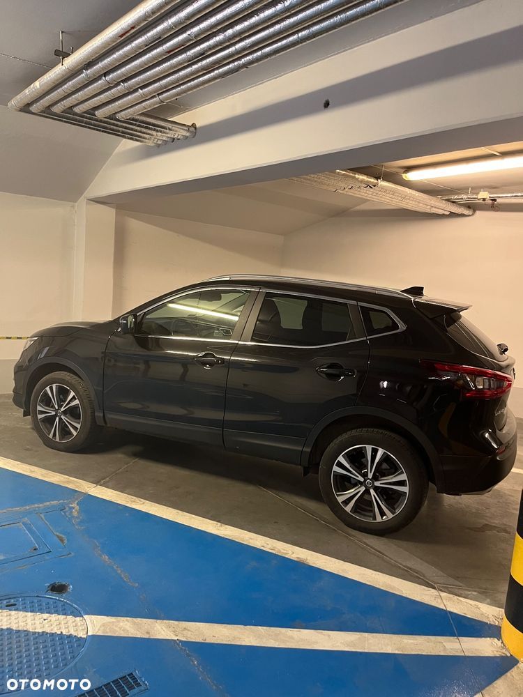 Nissan Qashqai - 1