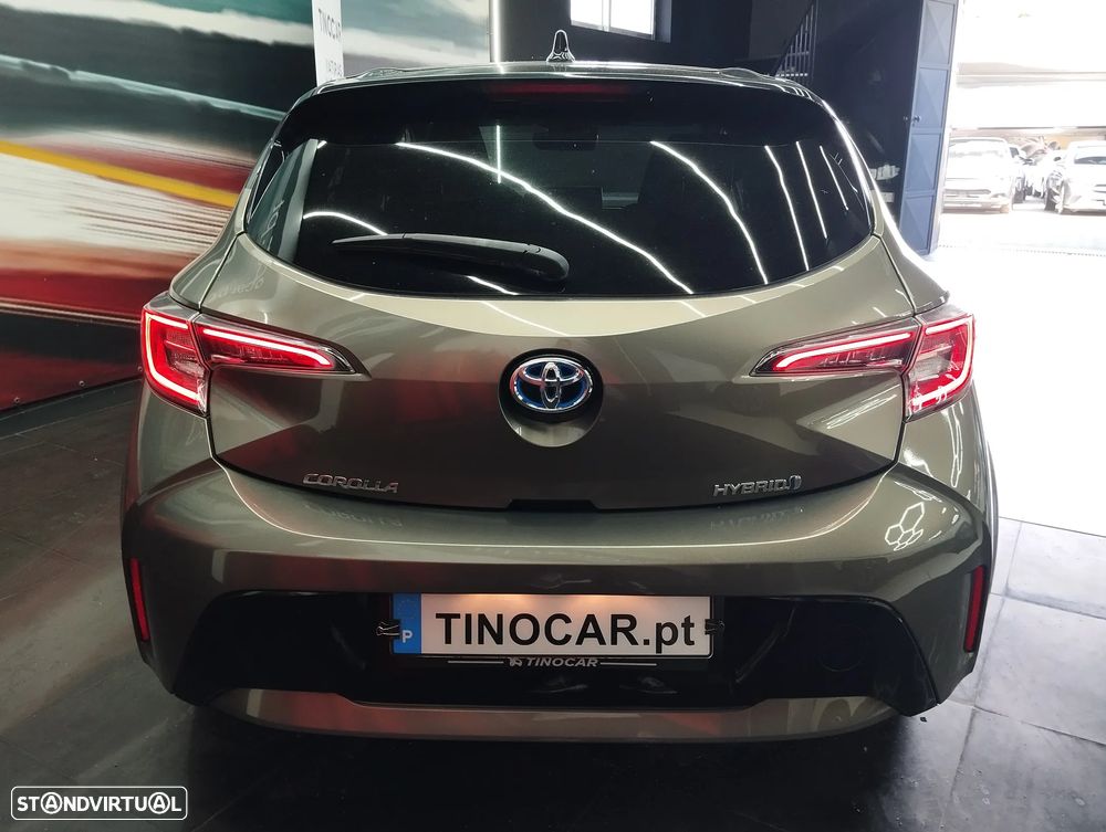 Toyota Corolla 1.8 Hybrid Square Collection - 6