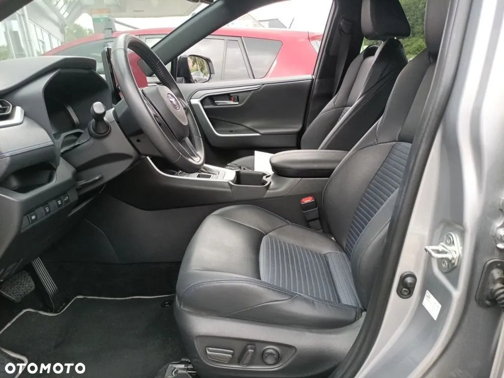 Toyota RAV4 2.5 4x4 Hybrid Style Selection - 6