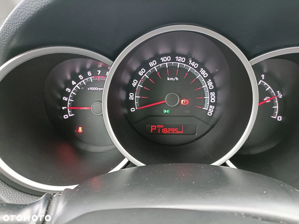 Kia Venga 1.6 Business Line - 14