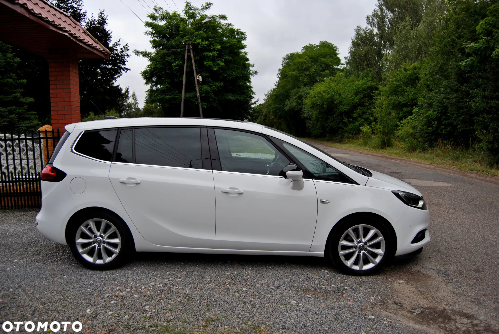 Opel Zafira 1.6 T SIDI Cosmo S&S EU6 - 13