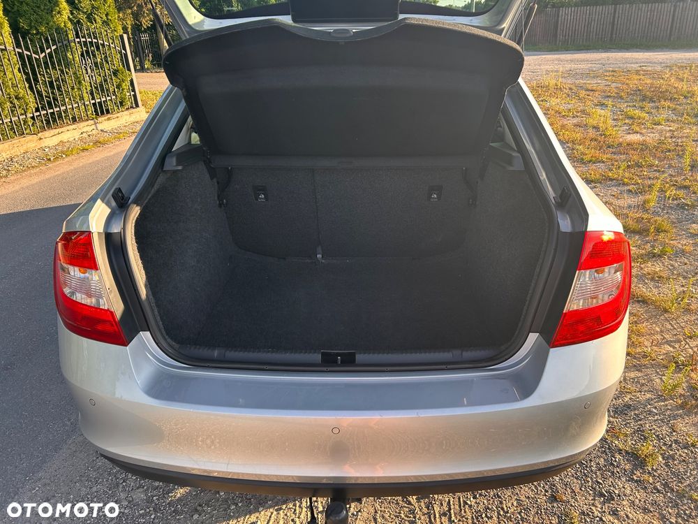 Skoda RAPID 1.4 TSI Ambition Max DSG - 8