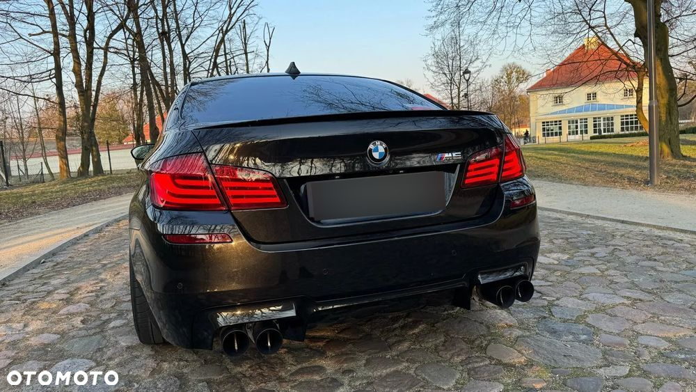 BMW M5 Standard - 10