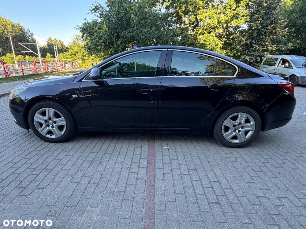 Opel Insignia 1.8 - 6