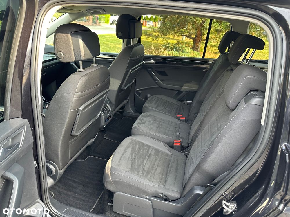 Volkswagen Touran 1.5 TSI ACT OPF DSG Highline - 11