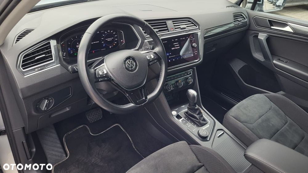 Volkswagen Tiguan - 9