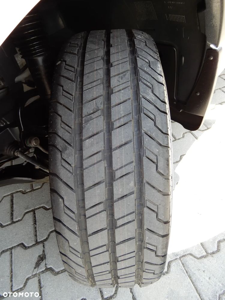 Mercedes-Benz Sprinter 317 CDI 170 Km L2H2 Furgon Blaszak Rozstaw Osi 3665 mm Serwis ASO Stan Jak Nowy UNIKAT - 15