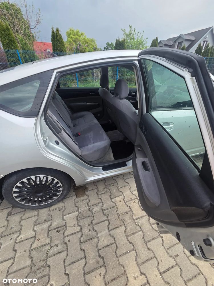 Toyota Prius 1.5 VVT-i Prestige - 9