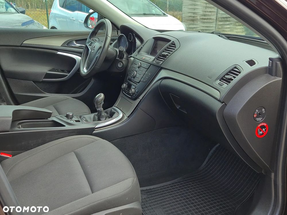 Opel Insignia 1.8 Innovation - 25
