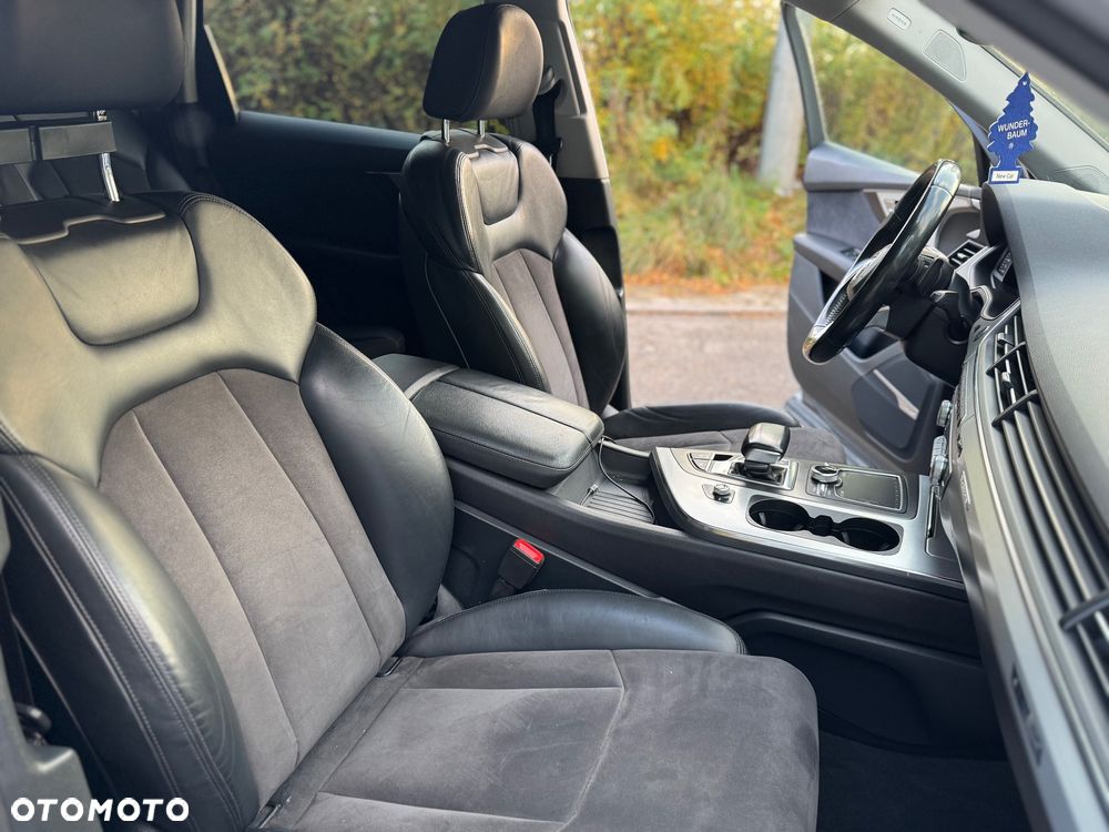 Audi Q7 - 15
