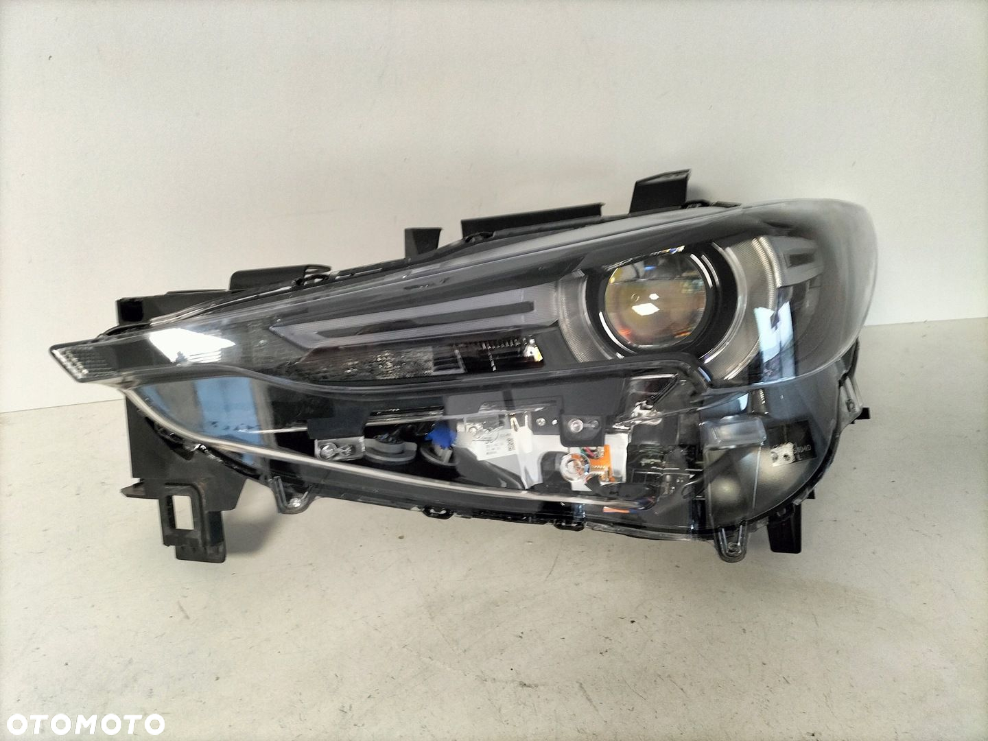 Lampa przednia reflektor lewa MAZDA CX5 CX-5 II 17- LEDWY21W - 2