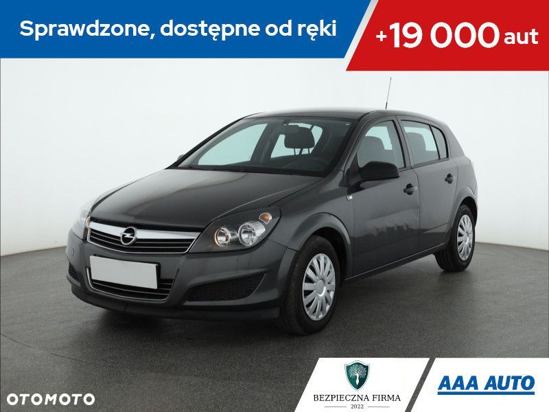 Opel Astra - 1