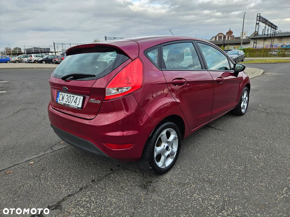 Ford Fiesta 1.25 Gold X - 8