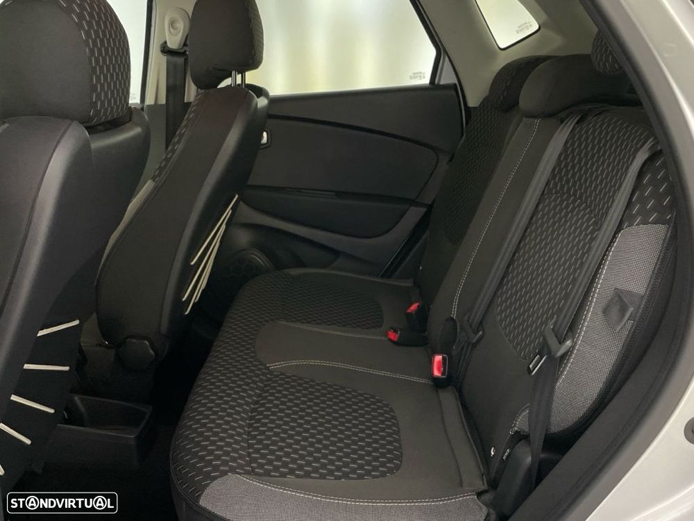 Renault Captur 1.5 dCi Exclusive EDC - 12
