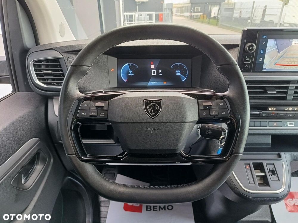 Peugeot Traveller 2.0 BlueHDi Long Business EAT8 - 18