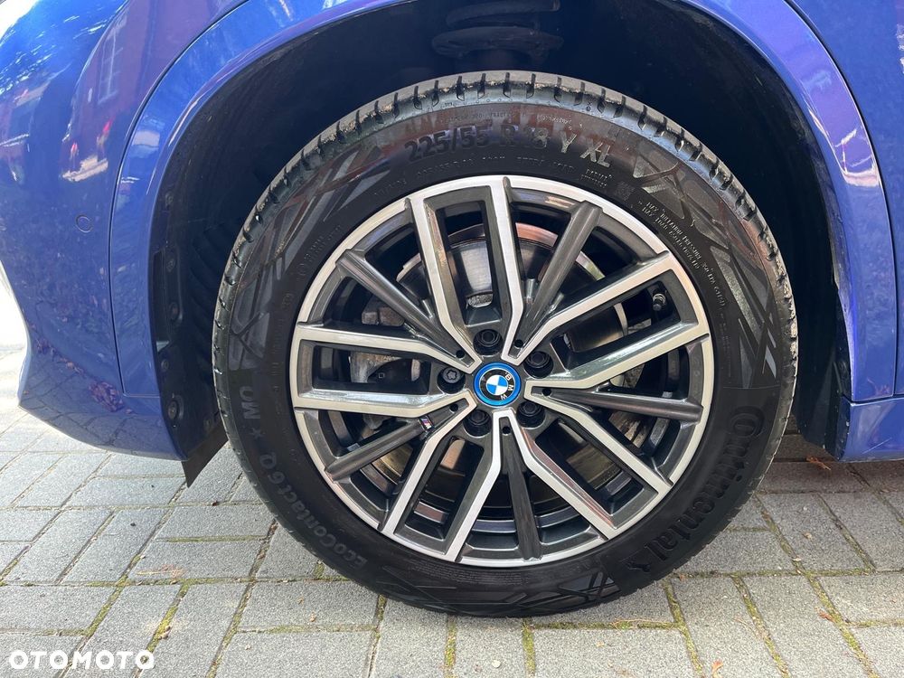 BMW X1 xDrive25e M Sportpaket - 7