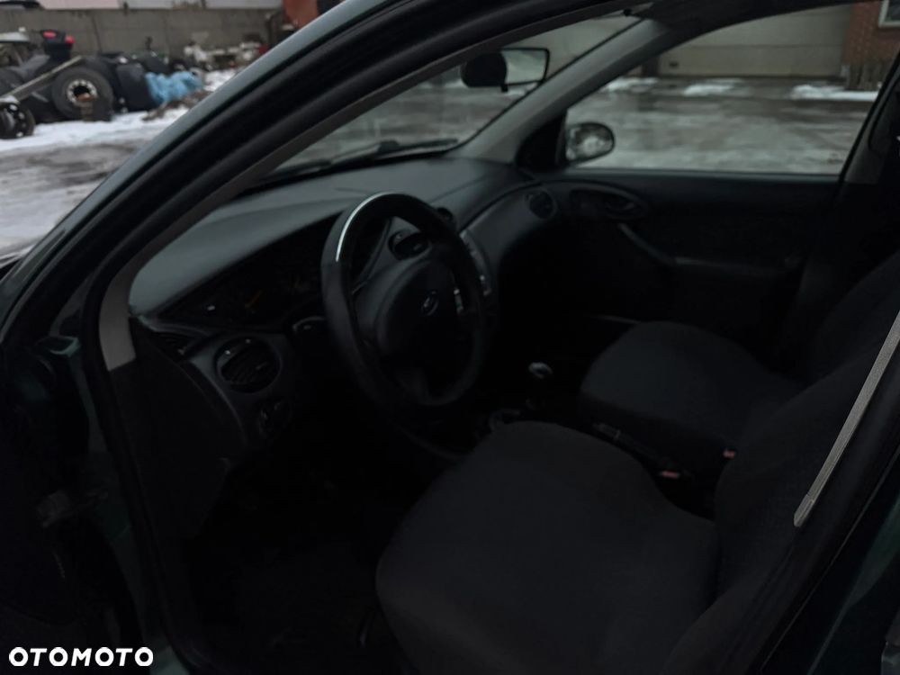Ford Focus - 7