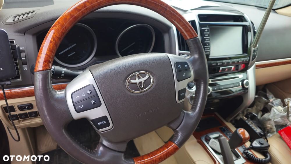 Toyota Land Cruiser LC 4.5 D-4D Prestige Executive 7os - 6