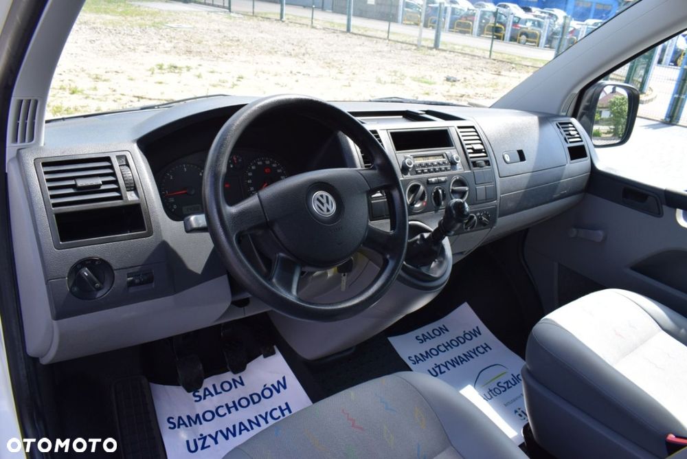 Volkswagen Transporter - 16