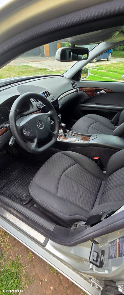 Mercedes-Benz Klasa E - 11