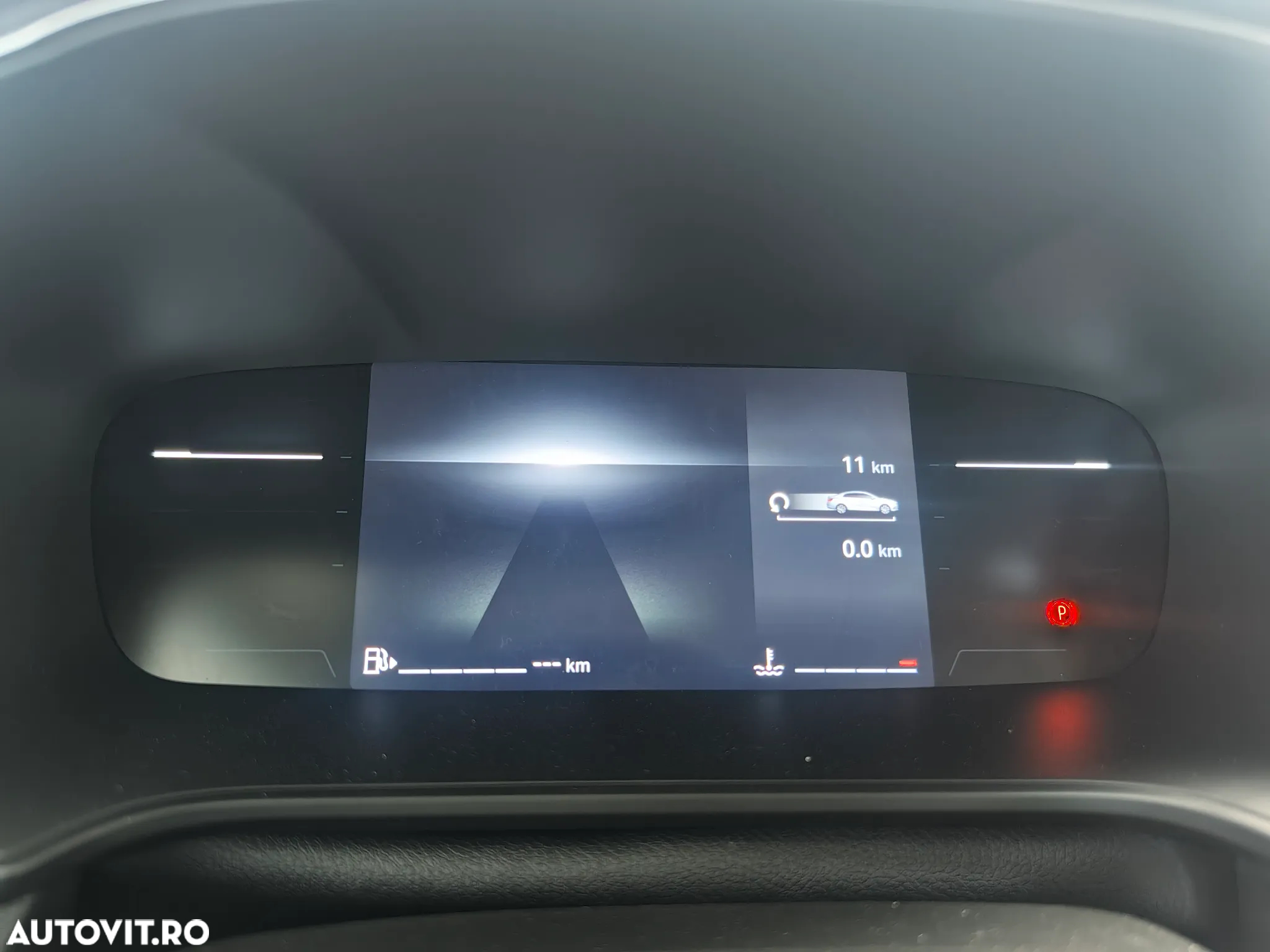 Renault Megane BLUE dCi 115 EDC Techno - 10