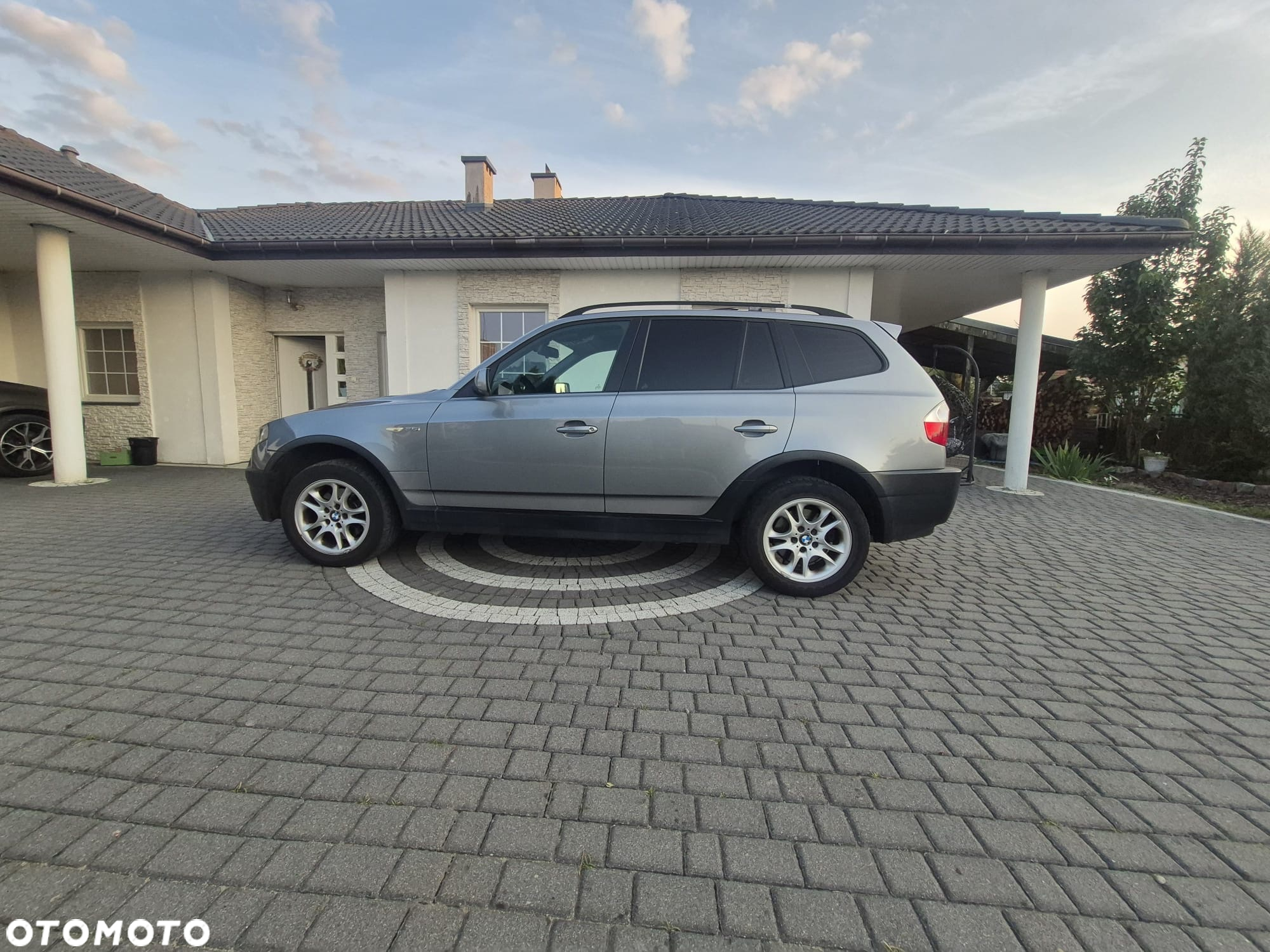 BMW X3 2.5i - 10